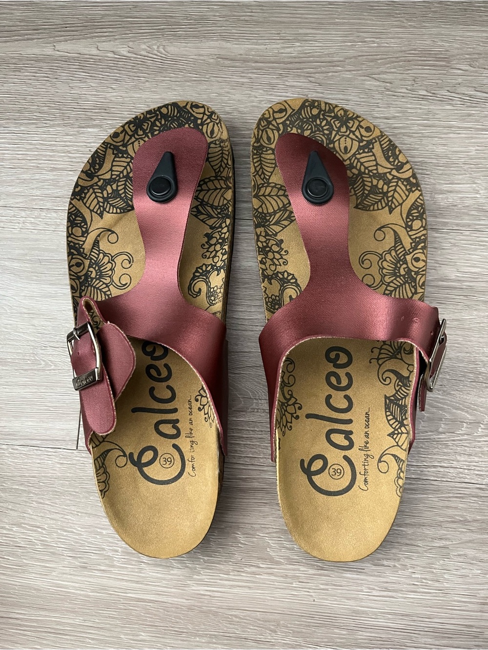 Calceo Women's Buckle Slide Sandals in Metallic Rose